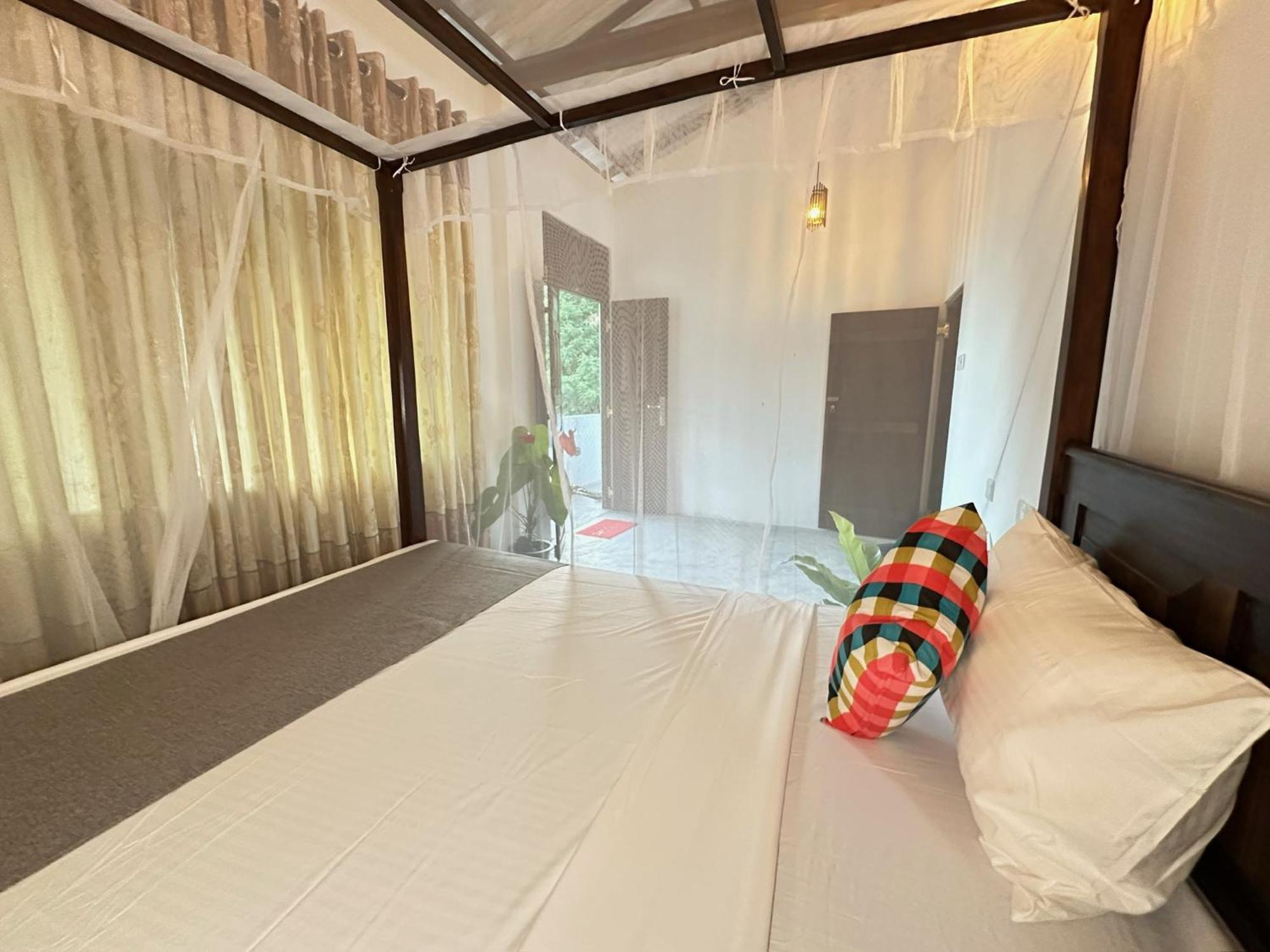 Sunliya Resort Tangalle Exteriör bild
